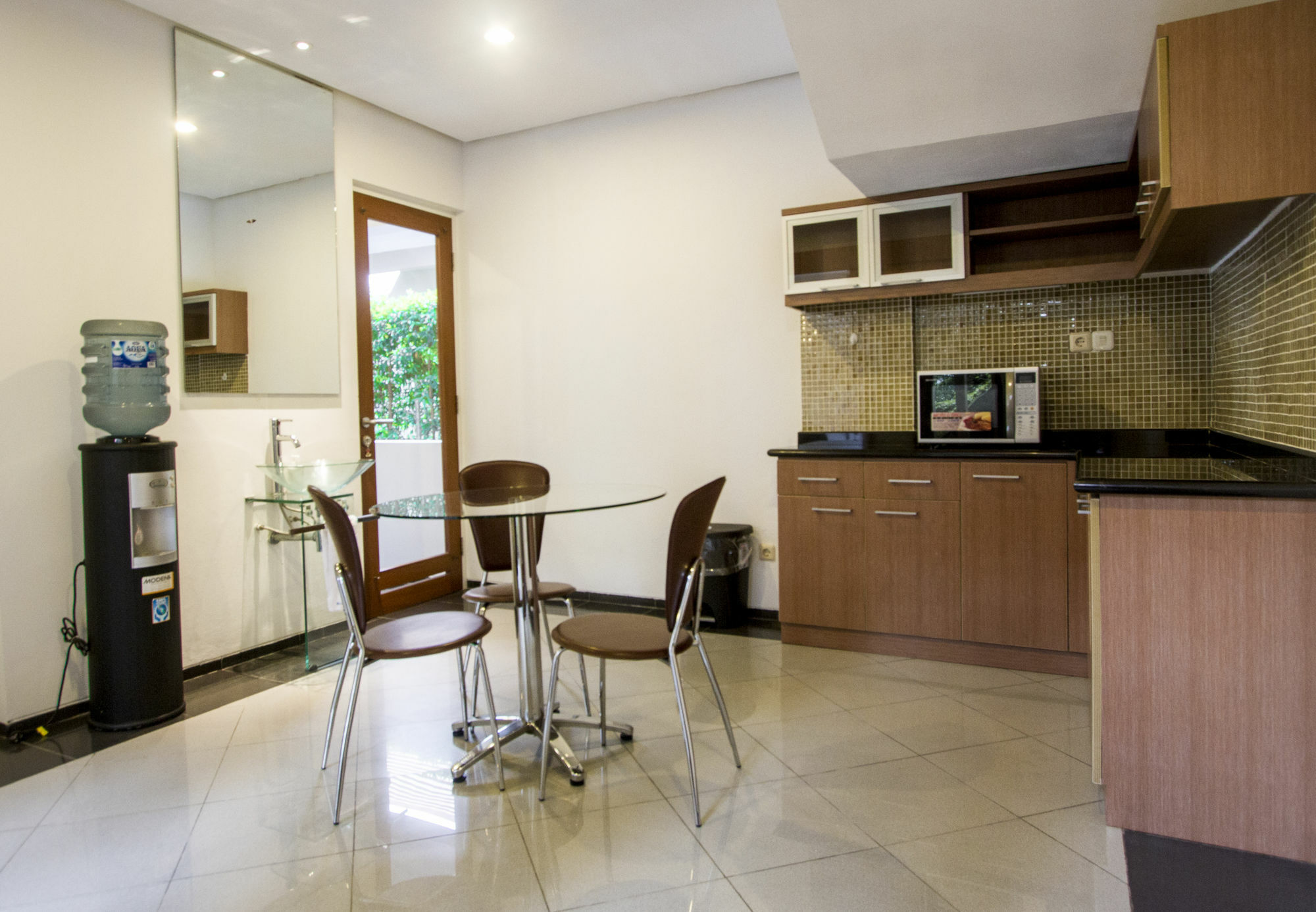 Kencana Villa Dago Bandung Exterior foto